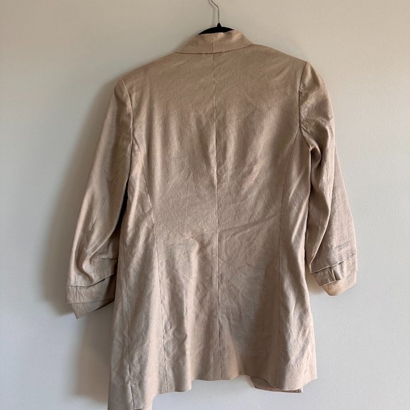 Aritzia | Linen Power Blazer in Trace - Picture 3 of 6